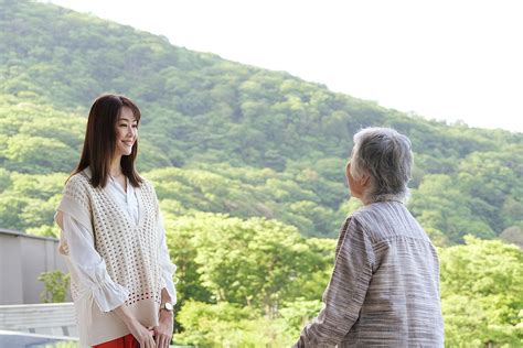 観月ありさ、温泉に浸かり癒やしの時間『週末旅の極意』第1話は箱根・芦ノ湖 ライブドアニュース