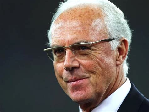 Franz Beckenbauer Maior Dolo Do Futebol Alem O Morre Aos Anos