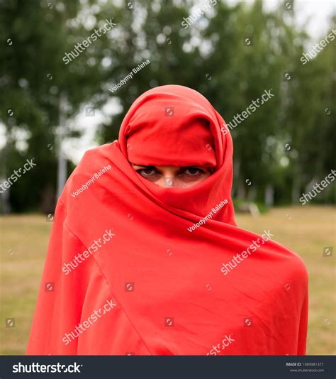 Beautiful Nude Woman Red Fabric Posing Stock Photo Edit Now 1389981371