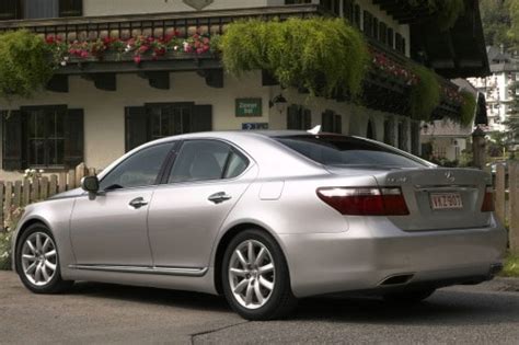 Used 2007 Lexus Ls 460 For Sale Pricing And Features Edmunds