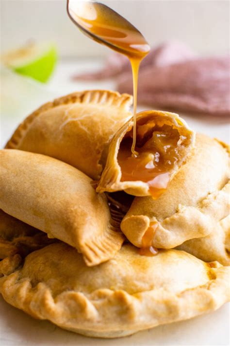 Baked Cinnamon Apple Empanadas The Novice Chef