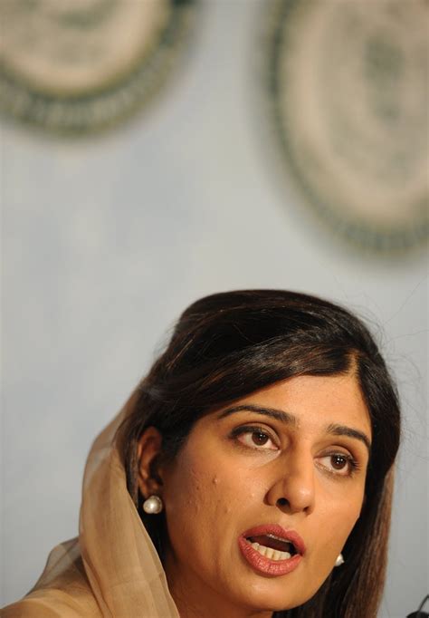 Hot And Sexy Politician Photos Hina Rabbani Khar Hd Photos Wallpapers