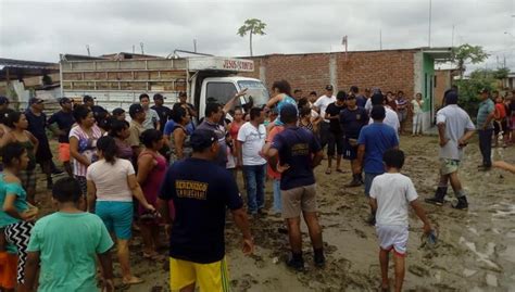 Piura Fuertes Lluvias Dejan Familias Damnificadas En Chulucanas