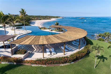 Four Seasons Resort Punta Mita Nayarit Mexico Covered Pool Deck