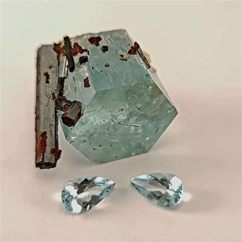 Quartz Value, Price, and Jewelry Information - International Gem Society