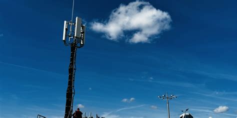 Vodafone And Ericsson Set To Roll Out Compact 5G Antennas Across