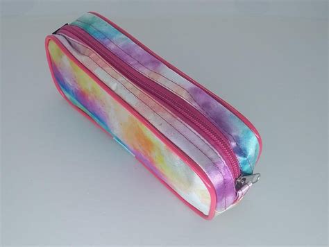 Estojo Reflex Tye Dye Retangular Simples Sortidos Papelaria Criativa