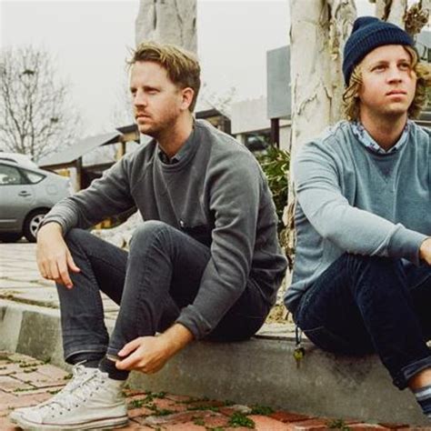 Naked Shower Scene Cayucas Cifra Club