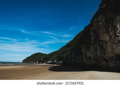 Nude Woman Walking Scenic Gui Gui Stock Photo Shutterstock