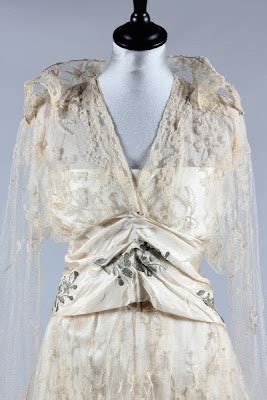 I Love Historical Clothing Bridal Gown