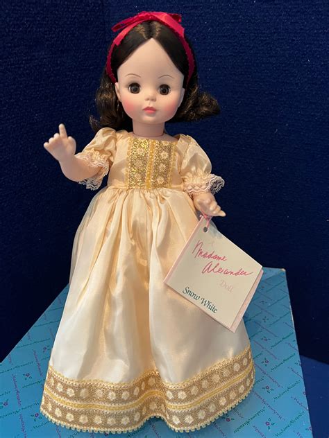 Vintage Snow White Madam Alexander Beautiful 14 Doll With Red Etsy