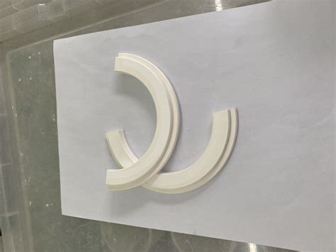 High Temperature Boron Nitride Ceramic Semicircular Ring China High