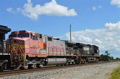 Bnsf Warbonnet Bnsf Atsf Patched Trailing On C Flickr