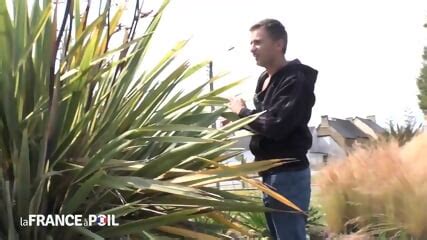 FRANCE ANAL TRIO IN GRASS