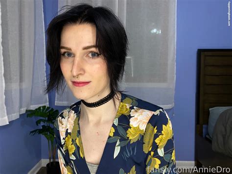 Annie Dro Annie Dro Nude OnlyFans Leaks Fappening FappeningBook