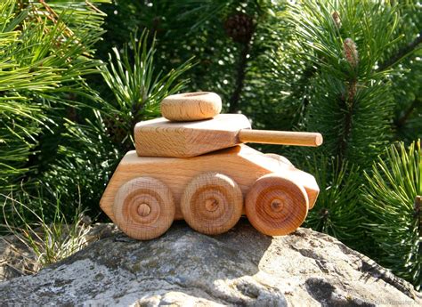 Танк. Деревянные игрушки. Военная техника для детей. Танк деревянный. в ...