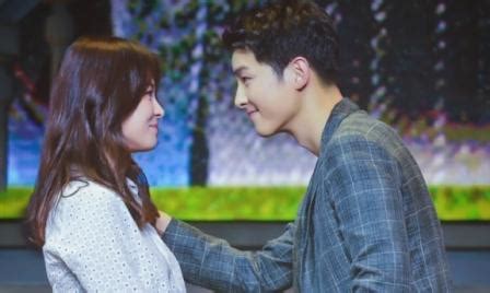 K Pop Manisnya Song Hye Kyo Pamer Foto Bareng Song Joong Ki