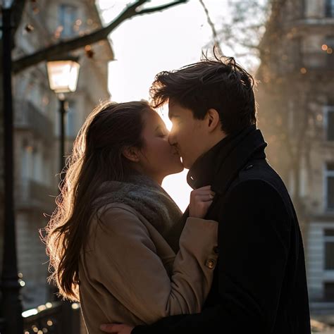 Beijo francês de valentino momento sincero casal apaixonado Foto Premium