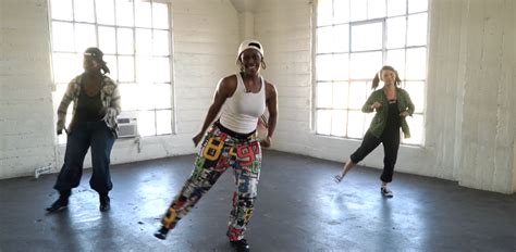 Classic Hip Hop Dance Moves To Learn Today - Hip Shake Fitness