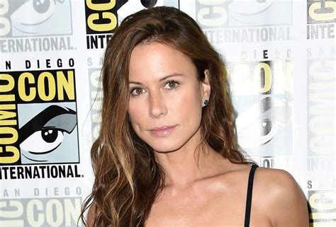 Naked Truth Of Rhona Mitra Husband Net Worth Body Age