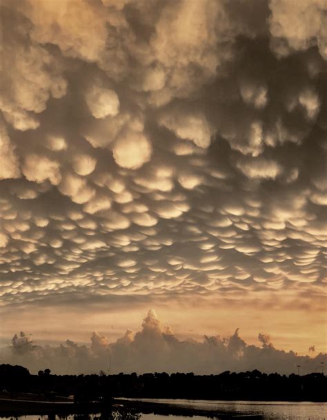 Omaha Nebraska 6/11/2018 : r/weather