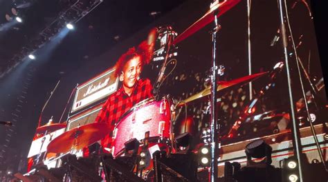 Year Old Girl Drummer Nandi Bushell Finally Joins Foo Fighters On