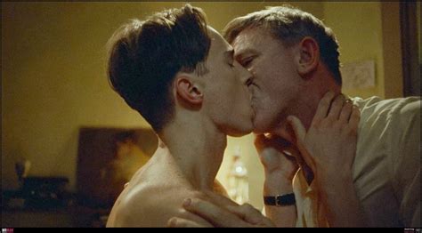 Daniel Craig S Nudity And Gay Sex In Queer Is Finally Here Fleshbot