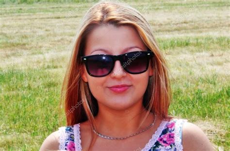 Blonde Stock Photo Noci 68821649