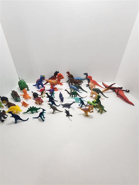 Dinosaur Figures Lot Dinosaurs Action Figures Pretend Play Toy Lot ...