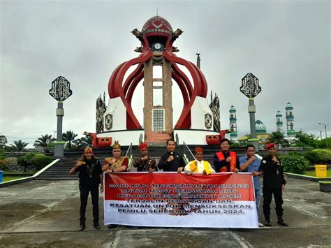 Tokoh Adat Dan Lintas Agama Sepakat Tolak Politisasi Sara Radarsampit