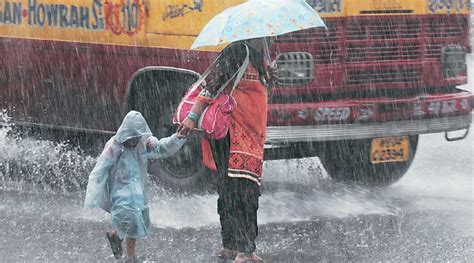 Heavy Downpour Cripples Life In Kolkata State Toll Up To 85 Cities