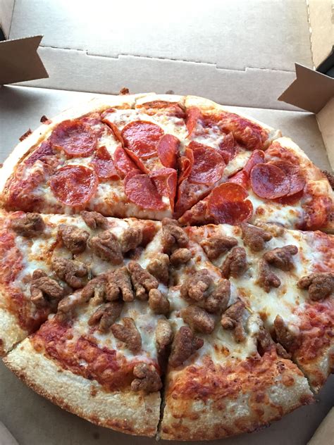 Pizza Hut Sausage Pizza Pizza Food