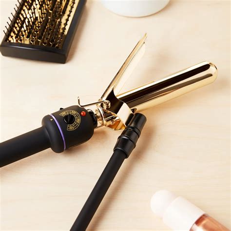 Hot Tools Pro Artist 24K Gold Marcel Iron Long Lasting Curls Waves