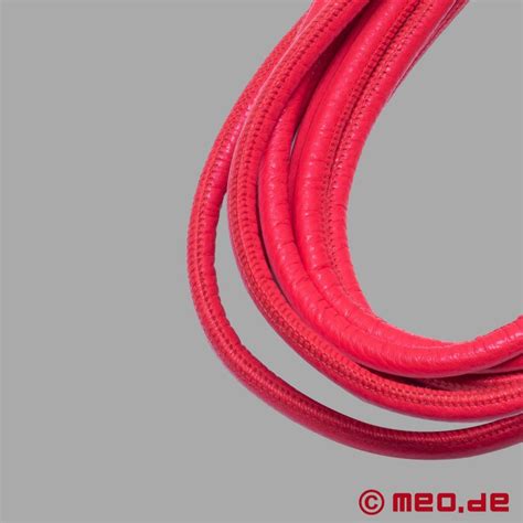 Acheter Corde De Bondage Shibari En Cuir Rouge Chez MEO Shibari