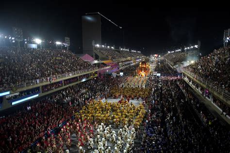 Todo listo para el carnaval de Brasil el más famoso del mundo