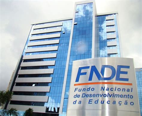 FNDE abre processo seletivo para analistas na área de prestação de