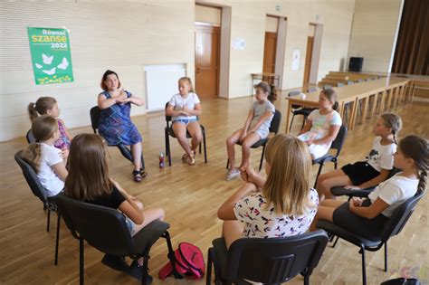 Gminne Centrum Kultury Czytelnictwa I Sportu W Szczurowej