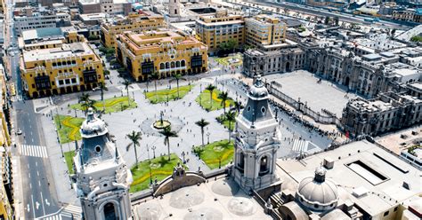 Cu L Es La Diferencia Entre Plaza Mayor Y Plaza De Armas Expertos Lo