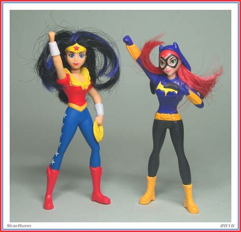 Mcdonald S Wonder Woman Batgirl Mcdonalds Dc Su Flickr