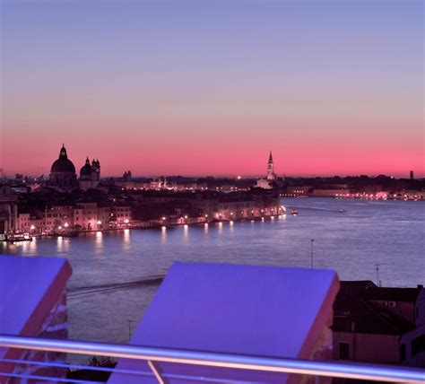 Skyline Rooftop Bar | Hilton Molino Stucky Venice