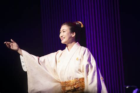 市川由紀乃、最新曲「石狩ルーラン十六番地」やカバー曲、デュエットなど全19曲披露 デビュー30周年記念リサイタル『ソノサキノユキノ』レポート