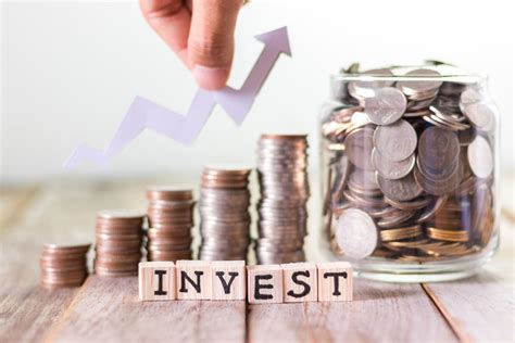 Tips Melindungi Nilai Investasi Panduan Investor Cerdas