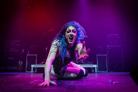 An Interview With Canadian Alt Icon Bif Naked Lots Of Photos Too