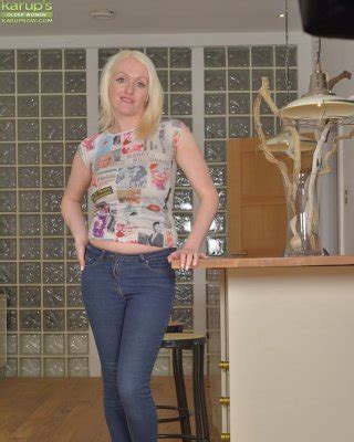 Busty Mature Amateur Porn Pics PICTOA