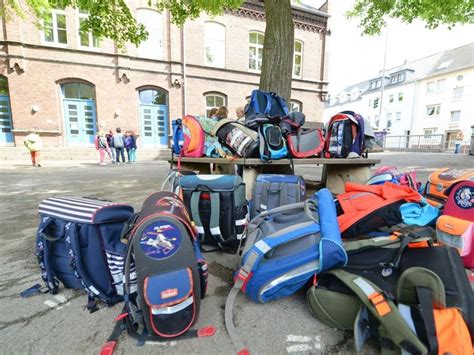 M Lheim Gibt J Hrlich F Nf Millionen Euro F R Den Ganztag Aus