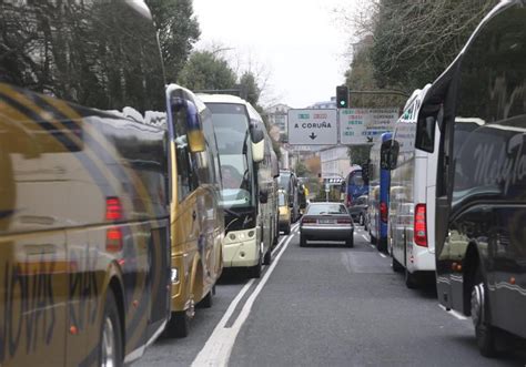 La Xunta extiende el descuento del 50 al transporte público por carretera