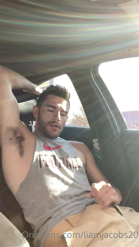 Males HOT STRAIGHT BOY STROKE IN CAR ThisVid