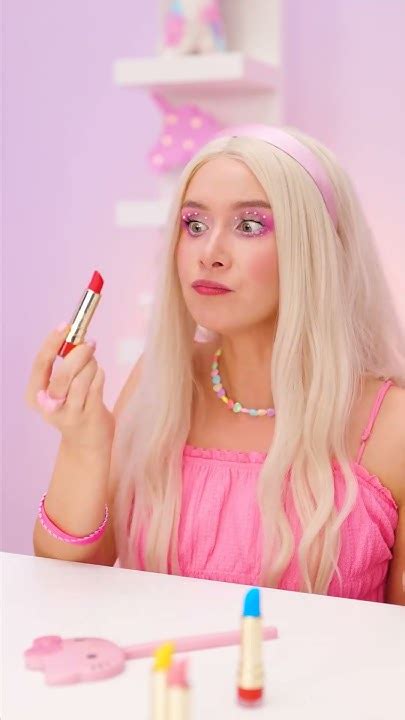 Barbie Beauty Bash Glamorous Makeovers With Edible Makeup Fun 💄🍭👸 Youtube