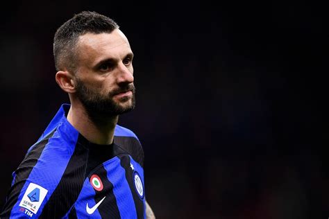 Nervi Tesi In Casa Inter Onana E Brozovic Quasi Alle Mani Supernews