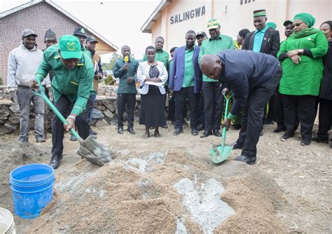 Ziara Ya Katibu Mkuu Chongolo Jimbo La Kalenga Full Shangwe Blog